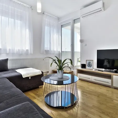 Nena House With Umag