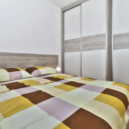 Nena House With Umag